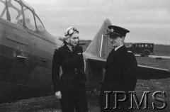 12.02.1943, Wielka Brytania.
Pilot Pomocniczej Służby Transportowej RAF (ATA) podporucznik Jadwiga Piłsudska z angielskim pilotem.
Fot. NN, Instytut Polski i Muzeum im. gen. Sikorskiego w Londynie