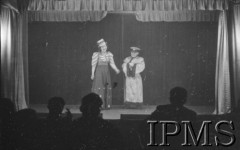 23.02.1943, Hutton Cranswick, Anglia, Wielka Brytania.
Święto 316 Dywizjonu. Przedstawienie Lwowskiej Fali, pt. 