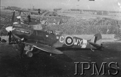 21.02.1943, Kirton-in-Linsday, Anglia, Wielka Brytania.
302 Dywizjon Myśliwski, mechanicy przygotowują samoloty do lotów.
Fot. NN, Instytut Polski i Muzeum im. gen. Sikorskiego w Londynie