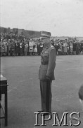 24.06.1943, Hemswell, Anglia, Wielka Brytania.
Święto jednego z dywizjonów bombowych, gen. Marian Kukiel.
Fot. NN, Instytut Polski i Muzeum im. gen. Sikorskiego w Londynie