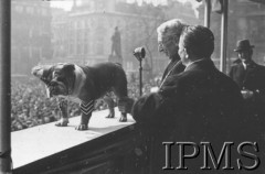 10-12.03.1943, Londyn, Anglia, Wielka Brytania.
Trafalgar Square. Przemówienie podczas kampanii 