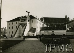 1929, Wilno, Polska.
Wydział Sztuk Pięknych Uniwersytetu Stefana Batorego w Wilnie.
Fot. NN, Instytut Polski i Muzeum im. gen. Sikorskiego w Londynie [B27 - Album pamiątkowy obchodów 350-lecia Uniwersytetu Stefana Batorego w Wilnie przekazany IMPS przez Irenę Hryniewicz zgodnie z wolą męża mjr Leona Hrynkiewicza (album był ofiarowany jego siostrze)]
