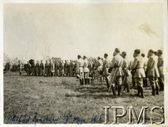3.05.1918, Sompuis, Francja
Żołnierze 1. Pułku Strzelców Polskich podczas obchodów święta 3 maja.
Fot. NN, Instytut Polski i Muzeum im. gen. Sikorskiego w Londynie [Album B33 - Pierwszy Pułk Strzelców Polskich]