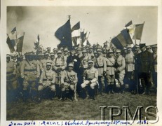 3.05.1918, Sompuis, Francja
Żołnierze 1. Pułku Strzelców Polskich podczas obchodów święta 3 maja.
Fot. NN, Instytut Polski i Muzeum im. gen. Sikorskiego w Londynie [Album B33 - Pierwszy Pułk Strzelców Polskich]
