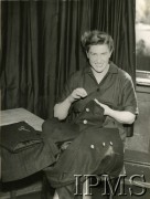Prawdopodobnie 1945, Wielka Brytania.
Ochotniczka Pomocniczej Morskiej Służby Kobiet.
Fot. Keystone, Instytut Polski i Muzeum im. gen. Sikorskiego w Londynie. [szuflada 30 - PWSK]