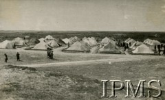 1942, ZSRR.
Obóz Pomocniczej Wojskowej Służby Kobiet.
Fot. NN, Instytut Polski i Muzeum im. gen. Sikorskiego w Londynie [Sygn. 32946, szuflada 30 - PWSK]