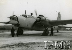 1943, Wielka Brytania.
Lotnictwo Obrony Wybrzeża, bombowiec Wellington na lotnisku.
Fot. NN, Instytut Polski i Muzeum im. gen. Sikorskiego w Londynie [sygn. 14314]
