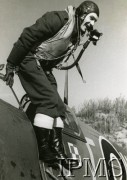 1942, Wielka Brytania.
Bohdan Muth po wylądowaniu. 
Fot. NN, Instytut Polski i Muzeum im. gen. Sikorskiego w Londynie [sygn. 7950]