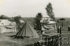 1941-1945, Fairwood Common, Anglia, Wielka Brytania.
Baza lotnicza, namioty lotników na lotnisku.
Fot. NN, Instytut Polski i Muzeum im. gen. Sikorskiego w Londynie [sygn. 6221]