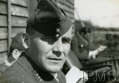 1941, Wielka Brytania.
Kpt. Antoni Wczelik, dowódca eskadry w 317 Dywizjonie Myśliwskim, od 30.08.1941 dowódca Dywizjonu 306, zginął 14.04.1942 podczas lotu bojowego.
Fot. NN, Instytut Polski i Muzeum im. gen. Sikorskiego w Londynie [sygn. 6223]