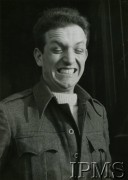 1940-1945, Wielka Brytania.
Lotnik jednego z polskich dywizjonów lotniczych.
Fot. NN, Instytut Polski i Muzeum im. gen. Sikorskiego w Londynie [sygn. 7395]