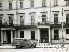 1940-1947, Londyn, Anglia, Wielka Brytania.
Siedziba Polskiego Czerwonego Krzyża. 
Fot. NN, Instytut Polski i Muzeum im. gen. Sikorskiego w Londynie  [szuflada 36]