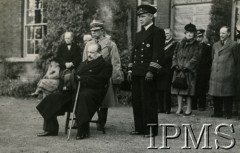 1941, Southampton, Wielka Brytania.
Rozpoczęcie roku szkolnego w Państwowej Szkole Morskiej  z udziałem ministra oświaty gen. Józefa Hallera. 
Fot. NN, Instytut Polski i Muzeum im. gen. Sikorskiego w Londynie [szuflada 40, brak sygnatury ]