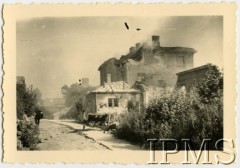 Sierpień 1944, Warszawa, Generalne Gubernatorstwo.
Powstanie Warszawskie, zniszczona zabudowa w okolicach Wisły.
Fot. NN, Instytut Polski i Muzeum im. gen. Sikorskiego w Londynie  [teczka 81]