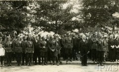 1936, Kołomyja, woj. stanisławowskie, Polska.
Władze miasta, żołnierze 49 Pułku Piechoty i mieszkańcy podczas uroczystości.
Fot. NN, Instytut Polski i Muzeum im. gen. Sikorskiego w Londynie