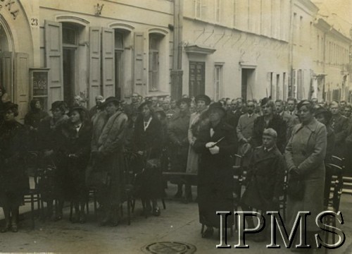 15.08.1937, Wilno, Polska.
Święto Pułkowe 85 Pułku Strzelców Wileńskich - nabożeństwo w Ostrej Bramie.
Fot. NN, Instytut Polski i Muzeum im. gen. Sikorskiego w Londynie

