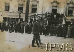 12.05.1936, Wilno, Polska.
Pogrzeb serca Marszałka Józefa Piłsudskiego, kondukt przechodzi ulicami miasta.
Fot. NN, Instytut Polski i Muzeum im. gen. Sikorskiego w Londynie
