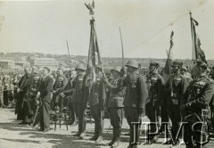 3.05.1937, Nowa Wilejka, woj. wileńskie, Polska.
85 Pułk Strzelców Wileńskich podczas obchodów Święta Konstytucji 3-go Maja, drugi od lewej stoi płk Stanisław Lityński.
Fot. NN, Instytut Polski i Muzeum im. gen. Sikorskiego w Londynie
