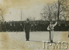 1937, Polska.
Bieg narciarski Zułów-Wilno z udziałem żołnierzy 85 Pułku Strzelców Wileńskich.
Fot. NN, Instytut Polski i Muzeum im. gen. Sikorskiego w Londynie
