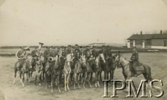 16.10.1929, Trembowla, woj. tarnopolskie, Polska.
Pluton trębaczy 9 Pułku Ułanów podczas Święta Pułku.
Fot. NN, Instytut Polski i Muzeum im. gen. Sikorskiego w Londynie