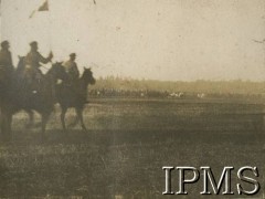 1919-1921, Polska.
2 Pułk Ułanów Grochowskich.
Fot. NN, Instytut Polski i Muzeum im. gen. Sikorskiego w Londynie [album 101 - 2 Pułk Ułanów Grochowskich podczas wojny 1920 r.]