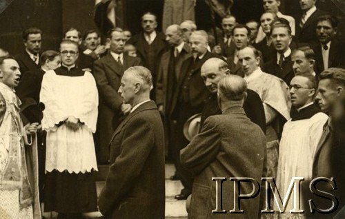 1940, Angers, Francja.
Uroczystości z udziałem prezydenta Władysława Raczkiewicza (stoi na pierwszym planie w środku).
Fot. NN, Instytut Polski i Muzeum im. gen. Sikorskiego w Londynie