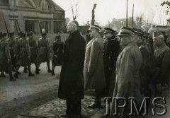1940, Angers, Francja.
Uroczystości z udziałem prezydenta Władysława Raczkiewicza i premiera Władysława Sikorskiego.
Fot. NN, Instytut Polski i Muzeum im. gen. Sikorskiego w Londynie