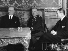 1940, Angers, Francja.
W środku siedzi polski premier i Naczelny Wódz Władysław Sikorski.
Fot. NN, Instytut Polski i Muzeum im. gen. Sikorskiego w Londynie