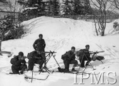 Lata 20., Polska.
Narciarski bieg patrolowy o mistrzostwo Wojska Polskiego.
Fot. NN, Instytut Polski i Muzeum im. gen. Sikorskiego w Londynie
