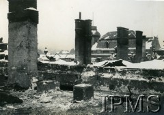 1919, Lwów, Polska.
Spalony dach Sejmu Krajowego.
Fot. NN, Instytut Polski i Muzeum im. gen. Sikorskiego w Londynie [album 243 - Lwów 1919]