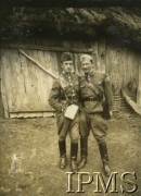 1932, Wołyń, Polska.
Żołnierze 2. Batalionu Saperów Kaniowskich. Oryginalny podpis: „Jeden z mich współtowarzyszy ppor. rez. Kański”.
Fot. NN, Instytut Polski i Muzeum im. gen. Sikorskiego w Londynie [Album pamiątkowy za lata 1930-1939 2-ego Pułku Saperów Kaniowskich]