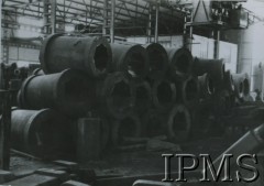 1939, Stalowa Wola, Polska.
Hala produkcyjna w Hucie Stalowa Wola.
Fot. NN, Instytut Polski i Muzeum im. gen. Sikorskiego w Londynie