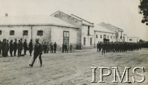 11.07.1927, Lwów, Polska.
Święto Pułkowe w 14 Pułku Ułanów Jazłowieckich, na pierwszym planie major Kazimierz Plisowski.
Fot. NN, Instytut Polski i Muzeum im. gen. Sikorskiego w Londynie
