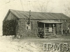 Zima 1941, Tockoje, ZSRR.
6 Dywizja Piechoty - ocieplona izba chorych.
Fot. NN, Instytut Polski i Muzeum im. gen. Sikorskiego w Londynie