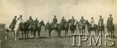 1919-1921, brak miejsca.
8 Pułk Ułanów Józefa Poniatowskiego
Fot. NN, Instytut Polski i Muzeum im. gen. Sikorskiego w Londynie [album 400 podporucznika Antoniego Starzeńskiego - 8 pułk ułanów księcia Józefa Poniatowskiego]