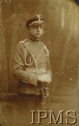 Około 1920, Polska.
Oficer 3 Dywizjonu Artylerii Konnej im. płk. Włodzimierza Potockiego porucznik Stanisław Dzieduszycki. 
Fot. NN, Instytut Polski i Muzeum im. gen. Sikorskiego [album 415c - Dywizjon Artylerii Konnej]
