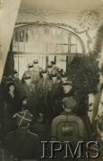 Lata 30., Polska.
Uroczystość z udziałem oficerów Wojska Polskiego. 
Fot. NN, Instytut Polski im. Gen. Sikorskiego w Londynie [album Józefa Kordylewskiego nr 426, numer inwentarzowy 24345]