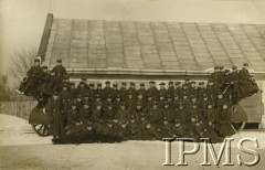 Lata 30., Lwów, Polska.
Żołnierze 6 Pułku Artylerii Ciężkiej Obrońców Lwowa 
Fot. NN, Instytut Polski im. Gen. Sikorskiego w Londynie [album Józefa Kordylewskiego nr 426, numer inwentarzowy 24345]