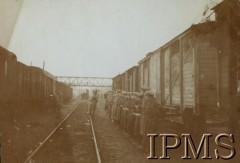1918-1919, brak miejsca.
Wojna polsko-ukraińska. Załoga pociągu pancernego 