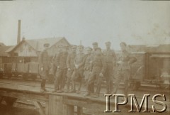 1918-1919, brak miejsca.
Wojna polsko-ukraińska. Załoga pociągu pancernego 