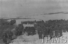 1942, (prawdopodobnie) Jangi-Jul, Uzbekistan, ZSRR.
Manewry wojskowe.
Fot.NN, Instytut Polski im. Gen. Sikorskiego w Londynie [album K27]
