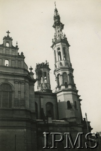 Październik 1939, Warszawa, Polska.
Kościół pod wezwaniem Najświętszego Zbawiciela.
Fot. NN, Instytut Polski i Muzeum im. gen. Sikorskiego w Londynie [Album 
