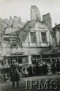 Październik 1939, Warszawa, Polska.
Ruiny biura podróży Orbis u zbiegu ulicy Marszałkowskiej i Alei Jerozolimskich.
Fot. NN, Instytut Polski i Muzeum im. gen. Sikorskiego w Londynie [Album 