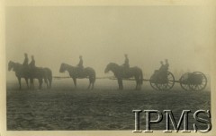 1921-1939, Polska.
Żołnierze Wojska Polskiego podczas przemarszu. 
Fot. NN, Instytut Polski i Muzeum im. gen. Sikorskiego w Londynie