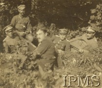 1919, Wileńszczyzna.
Oficerowie 1 Pułku Szwoleżerów. Zdjęcie wykonane w czasie wyprawy wileńskiej.
Fot. NN, Instytut Polski i Muzeum im. gen. Sikorskiego w Londynie