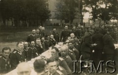 1920-1939, Polska.
Oficerowie 3 Pułku Szwoleżerów Mazowieckich im. Pułkownika Jana Kozietulskiego.
Fot. NN, Instytut Polski i Muzeum im. gen. Sikorskiego w Londynie [teczka 3 Pułk Szwoleżerów]