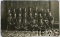 1930-1939, Polska.
Oficerowie 3 Pułku Szwoleżerów Mazowieckich im. Pułkownika Jana Kozietulskiego.
Fot. NN, Instytut Polski i Muzeum im. gen. Sikorskiego w Londynie [teczka 3 Pułk Szwoleżerów]