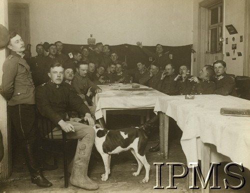 1920-1939, Polska.
Oficerowie 3 Pułku Szwoleżerów Mazowieckich im. Pułkownika Jana Kozietulskiego
Fot. NN, Instytut Polski i Muzeum im. gen. Sikorskiego w Londynie [teczka 3 Pułk Szwoleżerów]