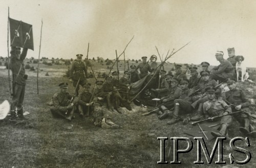 1922, Polska.
Żolnierze 3 Pułku Szwoleżerów Mazowieckich im. Pułkownika Jana Kozietulskiego 
Fot. Instytut Polski i Muzeum im. gen. Sikorskiego w Londynie [teczka 3 Pułk Szwoleżerów]