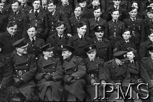 23.02.1943, Hutton Cranswick, Anglia, Wielka Brytania.
Święto 316 Dywizjonu Myśliwskiego, fotografia grupowa. 
Fot. NN, Instytut Polski i Muzeum im. gen. Sikorskiego w Londynie